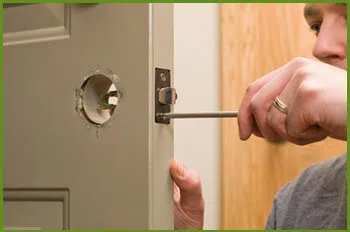 Neighborhood Locksmith Services Boxborough, MA 978-241-7432 - 13-lock-replace